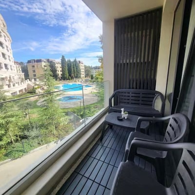 Vermietung luxuriöser 3-Zimmer-Apartments im Komplex Azur Premium, Varna, Bulgarien